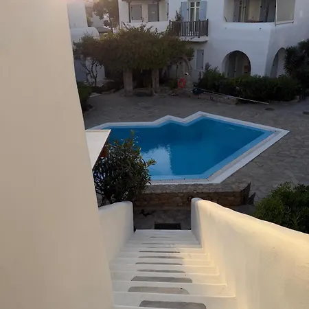 Cozy Cycladic , Close To Ferienhaus