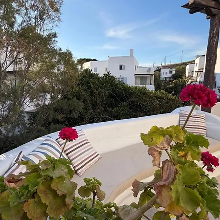 Cozy Cycladic , Close To オルノス