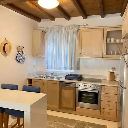 Cozy Cycladic , Close To 펜션