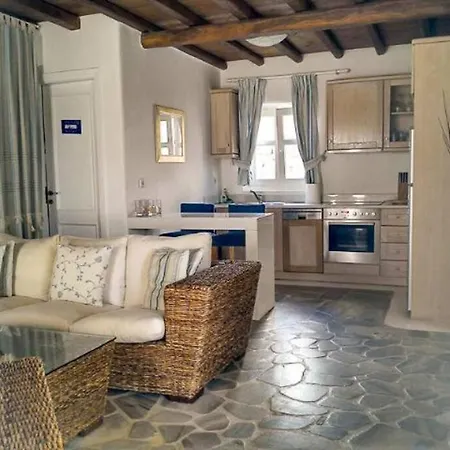 Cozy Cycladic , Close To *