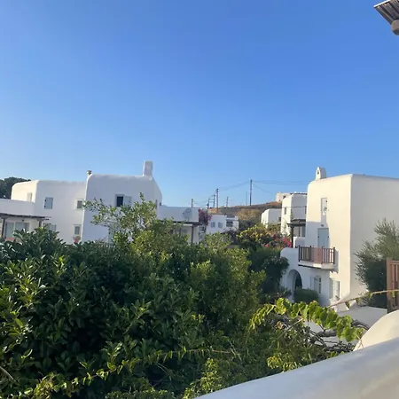 Cozy Cycladic , Close To *